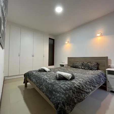 Urban, Quiet Flat For Digital & Remote Nomads Σάντα Κρουζ Τενερίφης